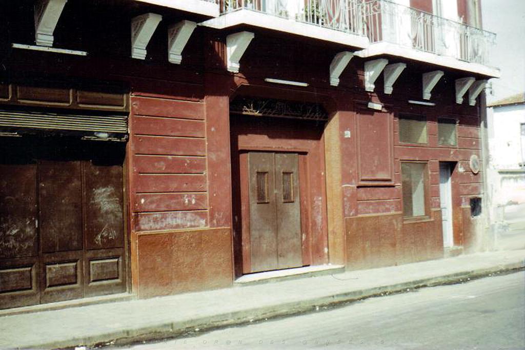 ORAN CINE LE MONDIAL A CHOUPOT.JPG